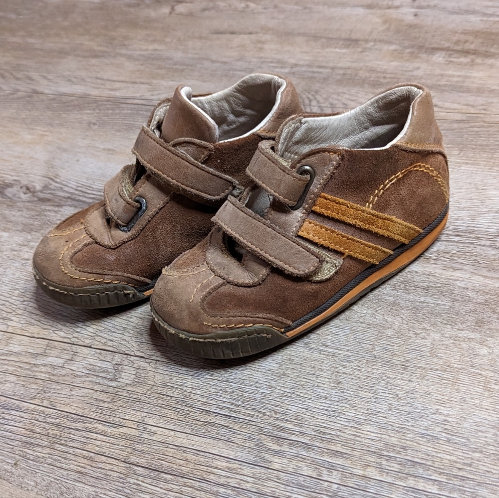 Iacovelli Italia boys toddler shoes 9